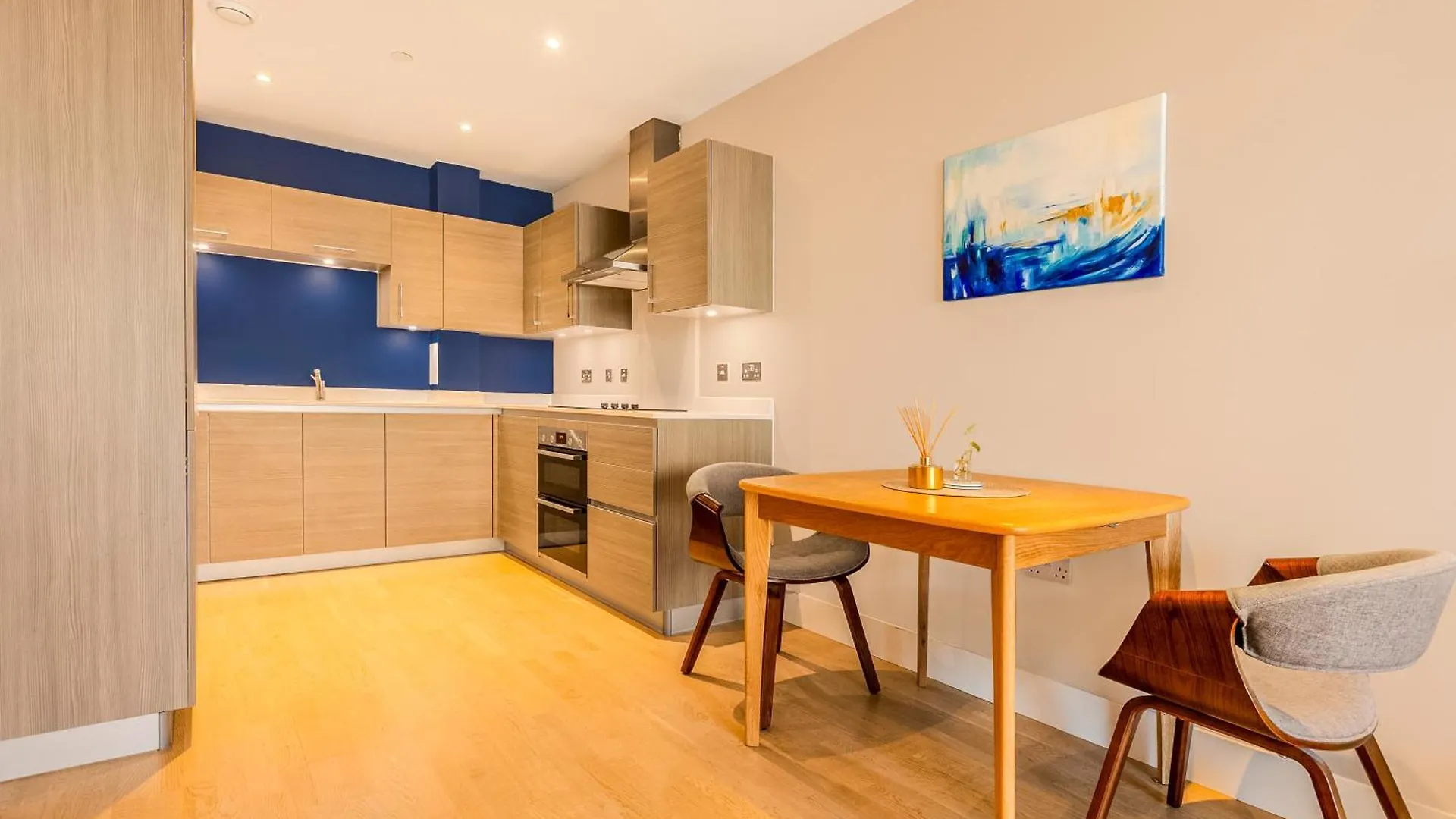 Elegant 1Br Apartment, 5 Min Limehouse Dlr Station Λονδίνο Διαμέρισμα