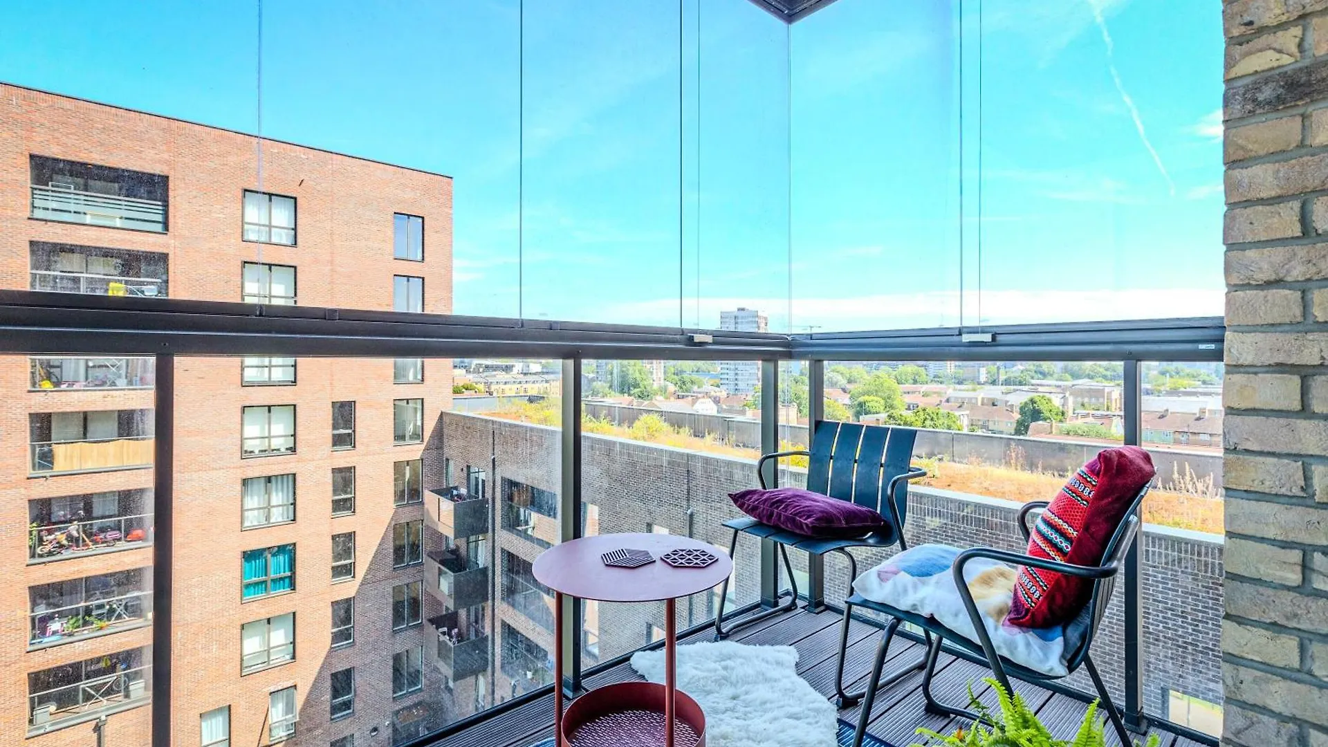 Elegant 1Br Apartment, 5 Min Limehouse Dlr Station Λονδίνο Διαμέρισμα